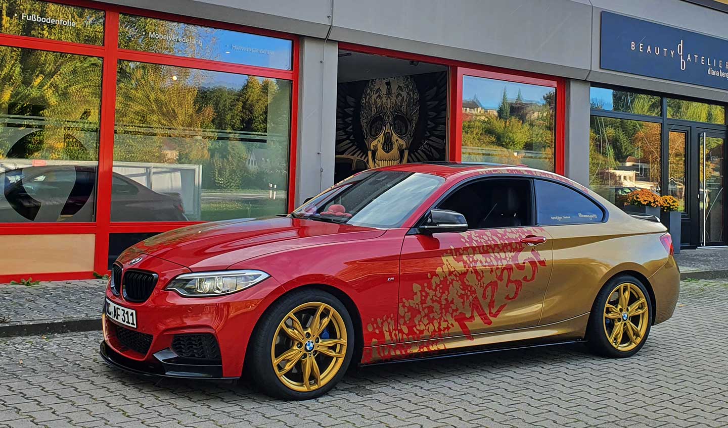 Designfolierung TeckWrap gold BMW M2